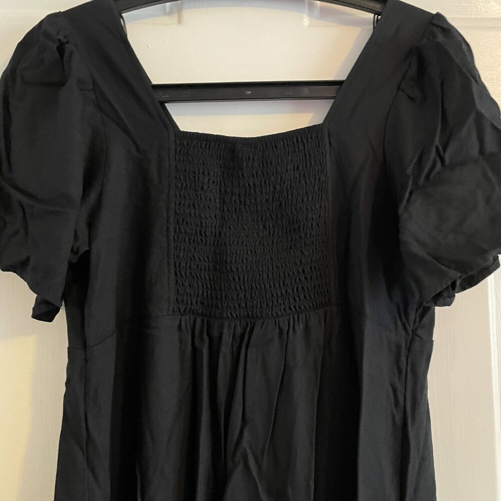 Old Navy Button Smocked Back Flutter Sleeve Dress M NWOT - Picture 9 of 9